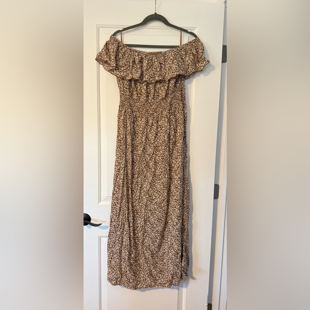 Old Navy Off the Shoulder Maxi Dress Size L